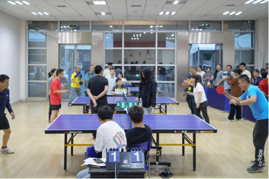 校工会赴我校扶贫点高龙村开展留守儿童“六一”节慰问活动